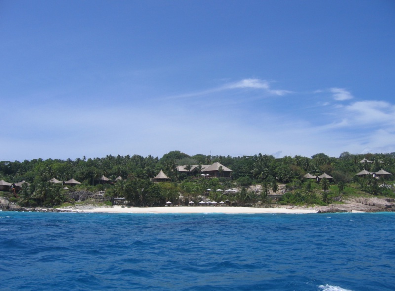 File:Anse Bambous Fregate 011.jpg