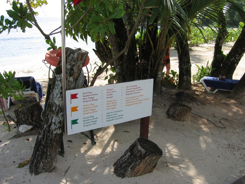 File:Anse Barbarons Mahe 012.jpg