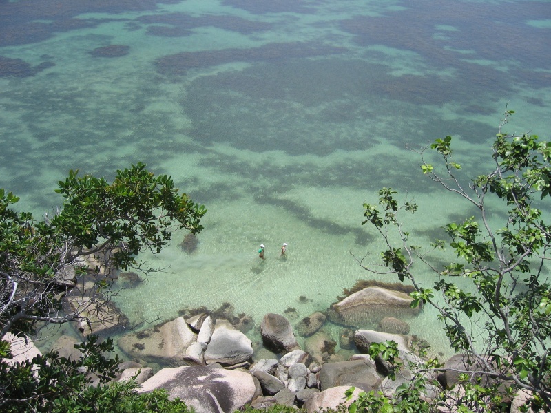 File:Anse Cimitiere Praslin 004.jpg