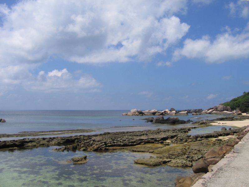 File:Anse Consolation Praslin 003.jpg