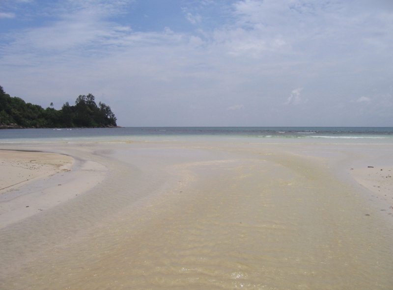 File:Anse Gaullette Mahe 005.jpg