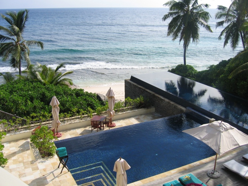 File:Anse Intendance Mahe 009.jpg