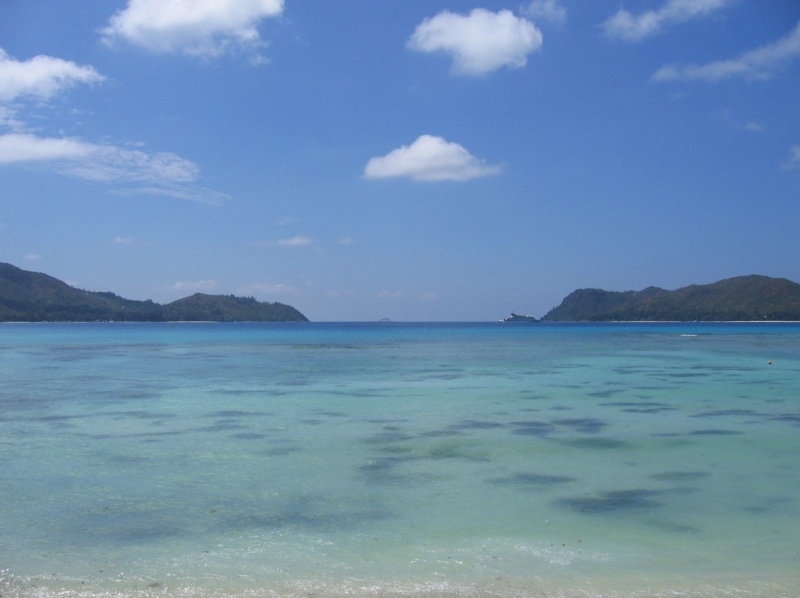File:Anse Petite Cour Praslin 002.jpg