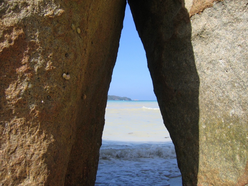 File:Anse Possession Praslin 007.jpg