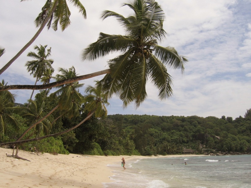 File:Anse Takamaka Mahe 002.jpg