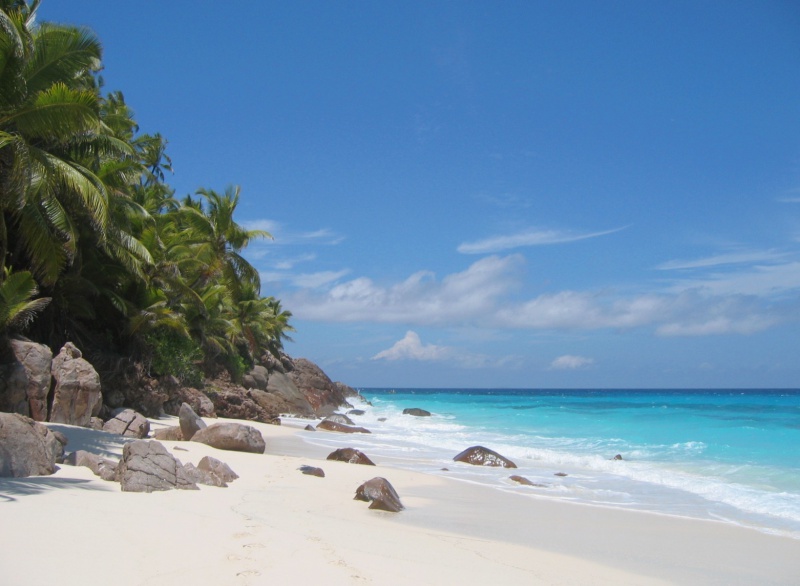 File:Anse Victorin Fregate 010.jpg