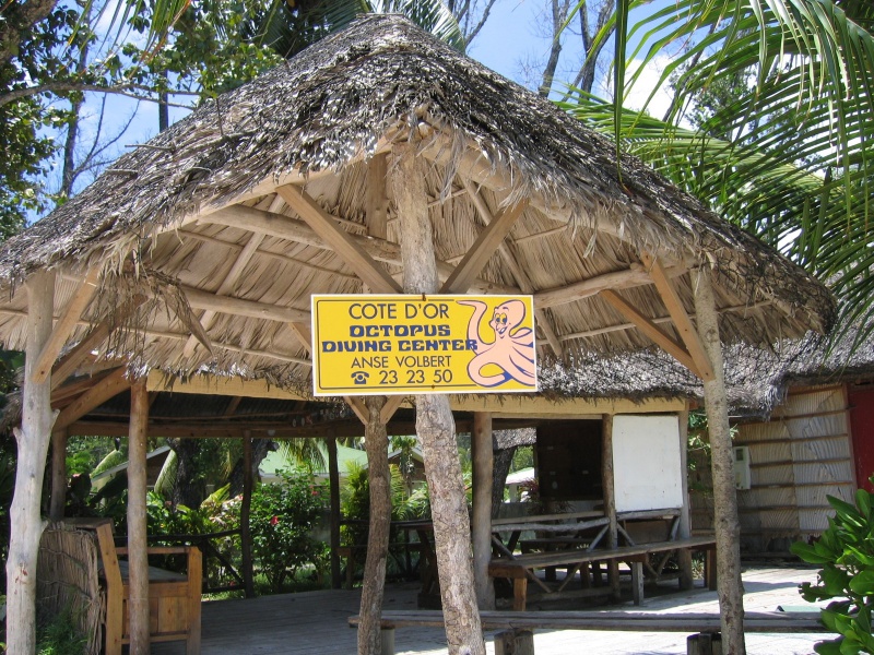 File:Anse Volbert Praslin 006.jpg