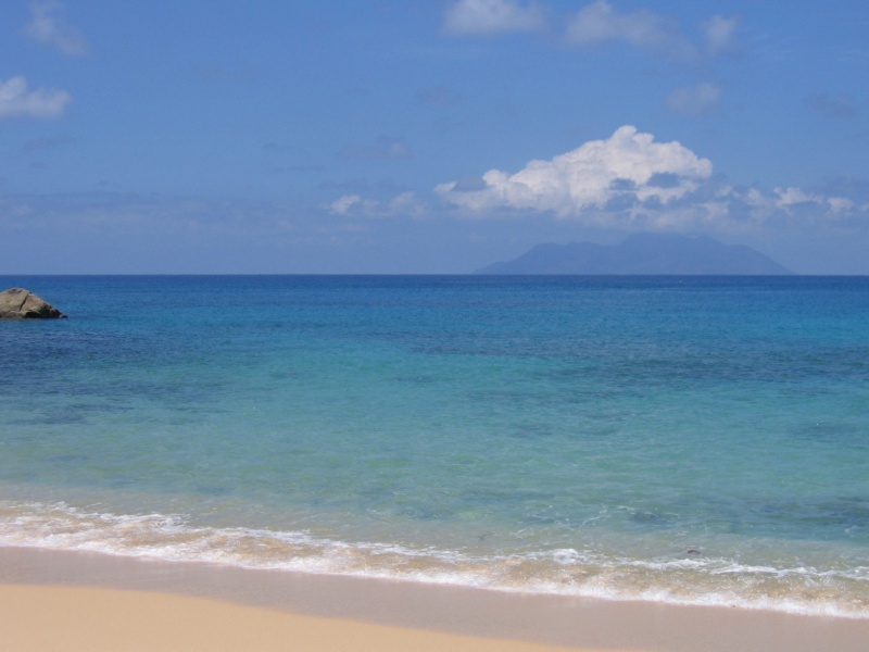 File:Glacis Pocket Beach 4 001.jpg