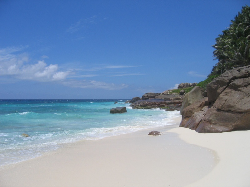 File:Grand Anse Fregate 004.jpg