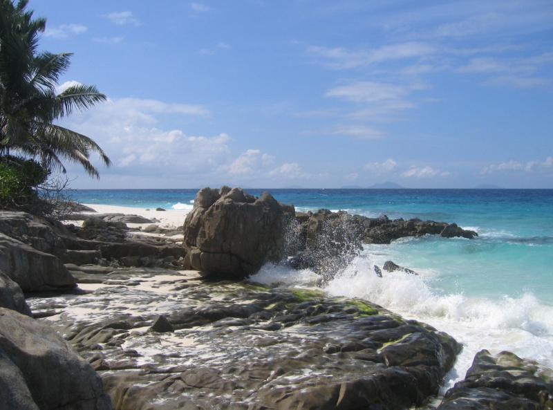 File:La Cour Fregate 005.jpg